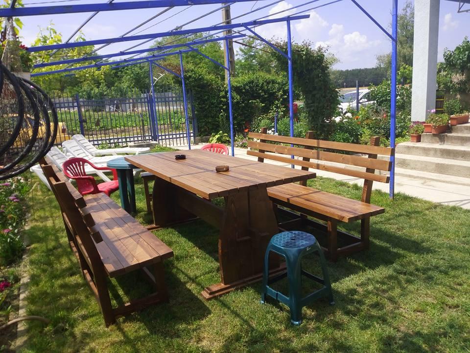 בית הארחה Partizanii 	Casa Marcone מראה חיצוני תמונה